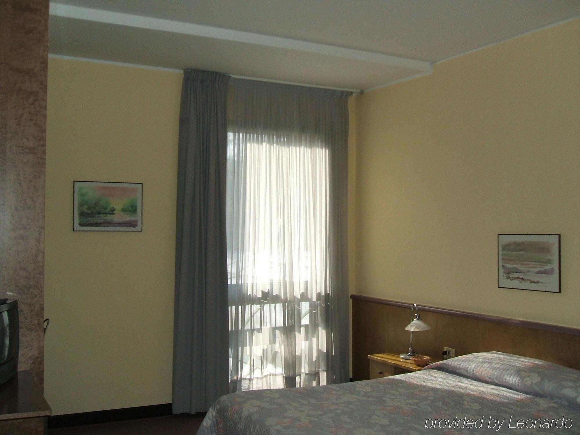 Franciacorta Golf Hotel Паратико Номер фото