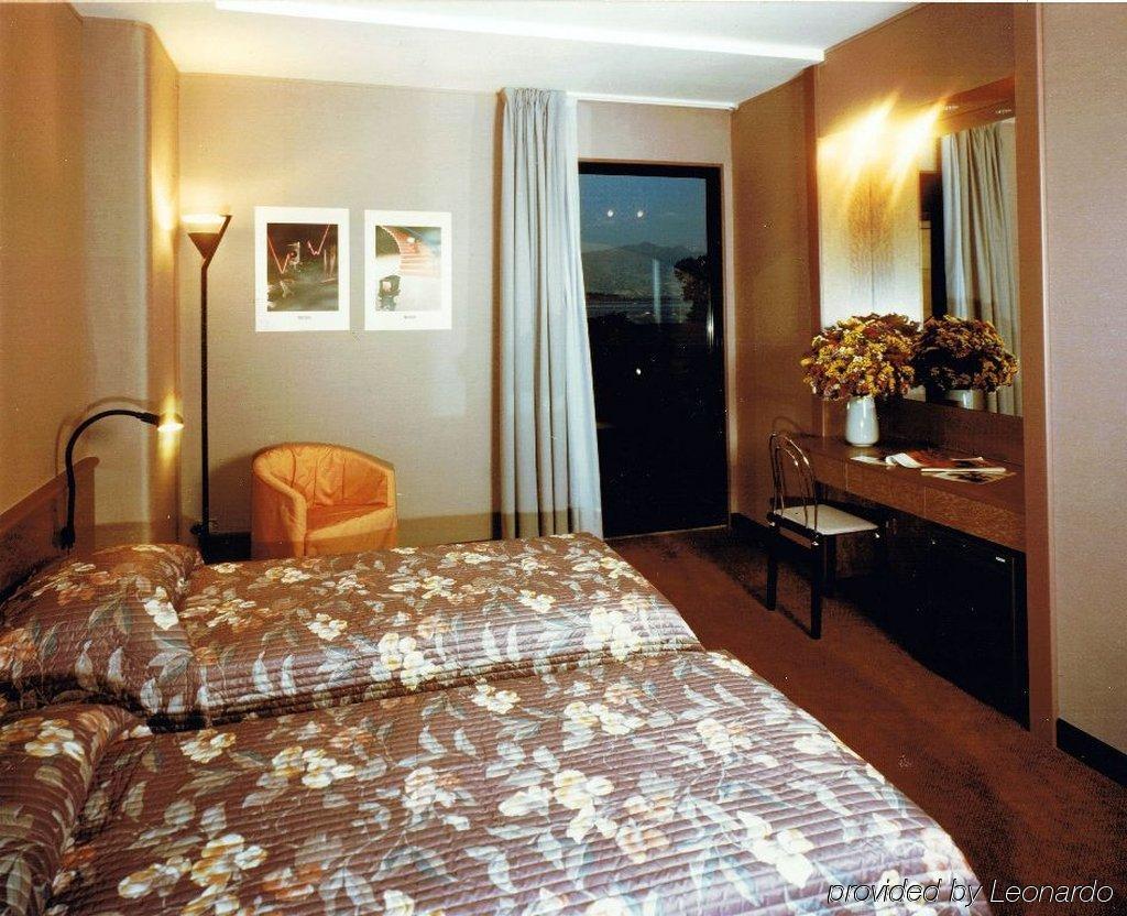 Franciacorta Golf Hotel Паратико Номер фото