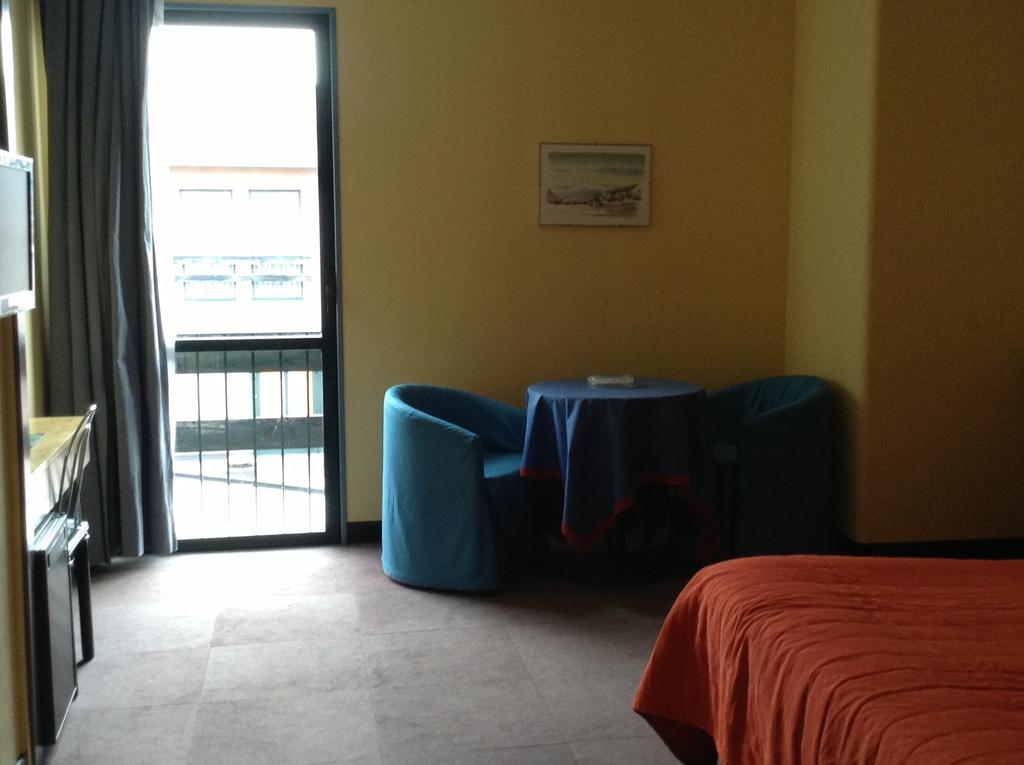 Franciacorta Golf Hotel Паратико Номер фото